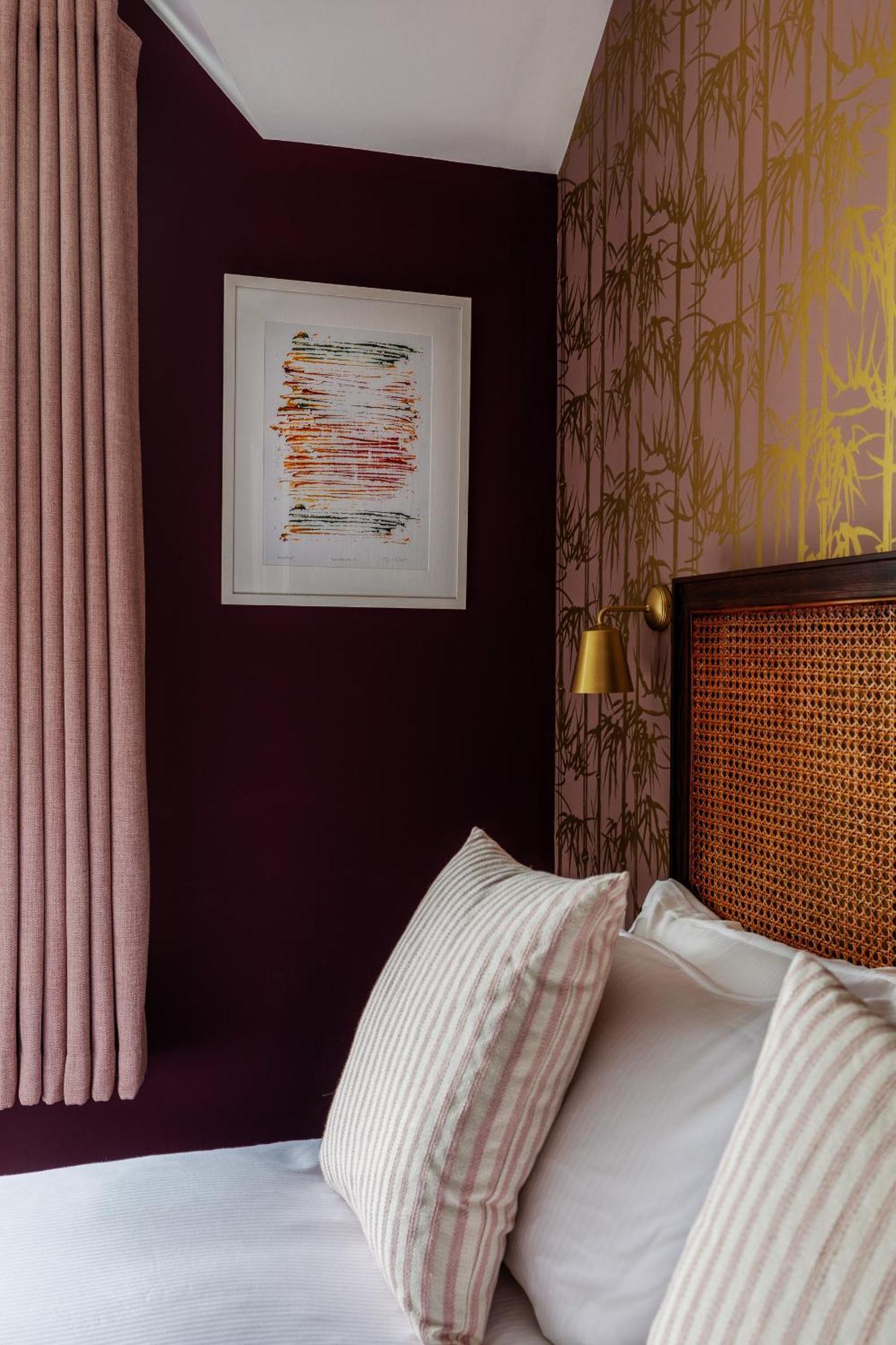 The White Hart Wadhurst Екстер'єр фото