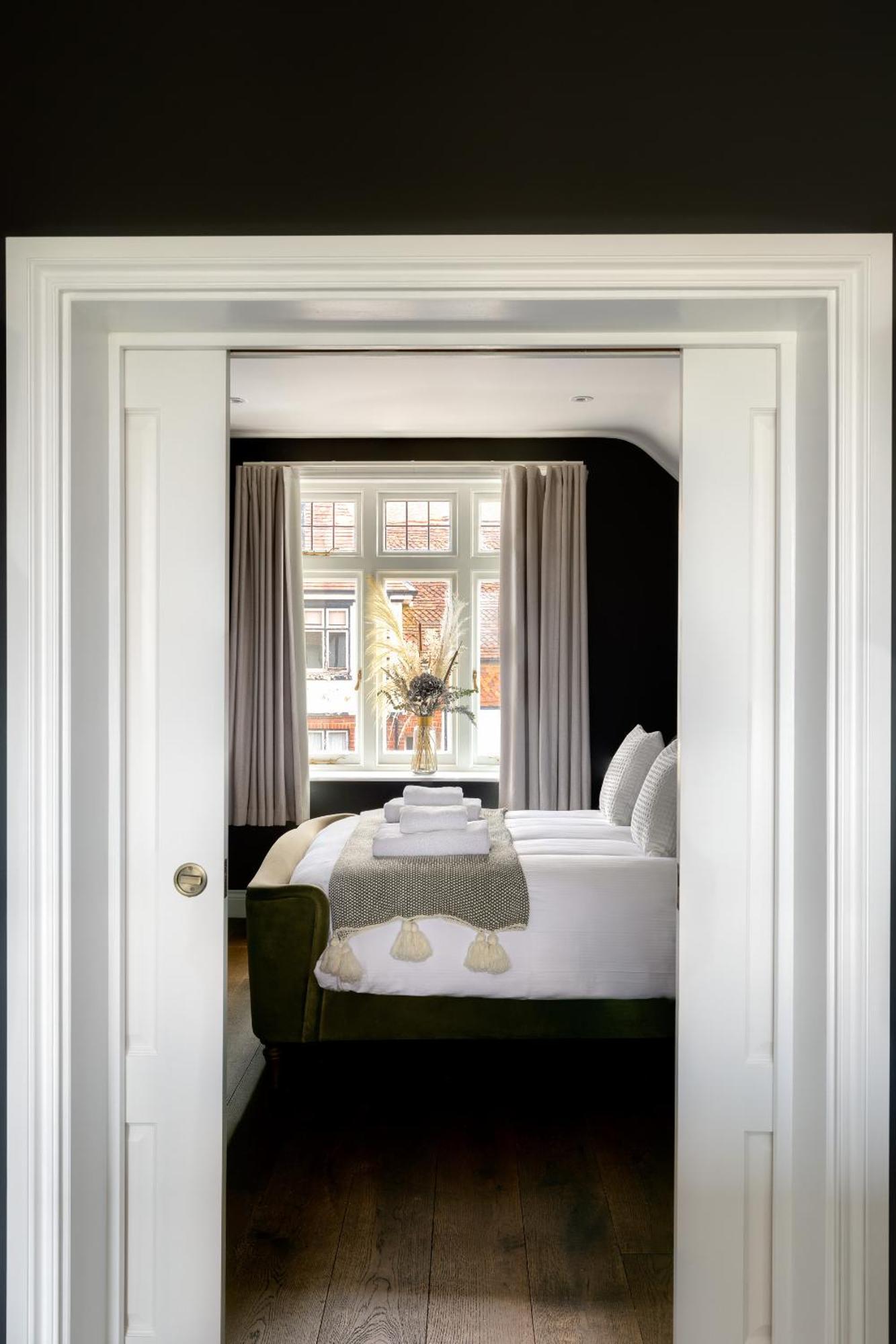 The White Hart Wadhurst Екстер'єр фото